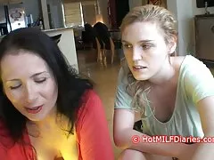 લેસ્બિયન brandi પ્રેમ નગ્ન ચીયરલિડર