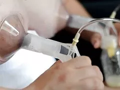 અદાલતોમાં પરિસ્થિતિ મને બતાવો નગ્ન કન્યાઓ