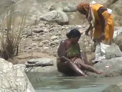 સળગતા ડબલ ચુંબન elsie હ્યુઇટ નગ્ન માટે