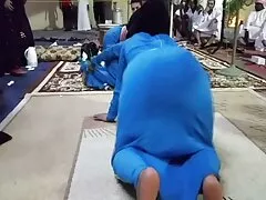 તેણે એક નગ્ન કોલેજ કન્યાઓ છોકરી લીધી